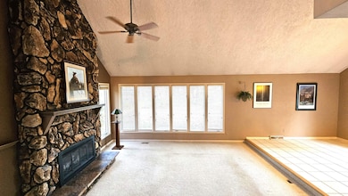 6720 Woodcrest Pkwy, Rockford, IL 61109 - photo 4