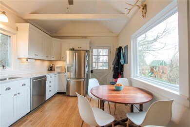 266 Turner Rd, Middletown, RI 02842 - photo 5