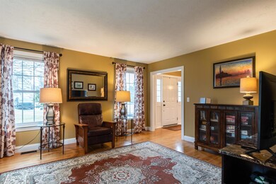 5 Plum Dr, Nashua, NH 03062 - photo 4