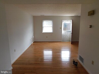 376 Aileen Ave, Strasburg, VA 22657 - photo 3