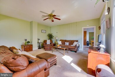 1018 E Hector St, Conshohocken, PA 19428 - photo 5