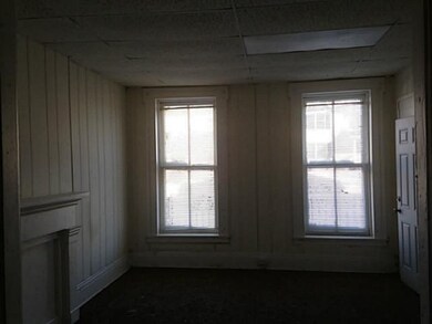 Living Room (lower)