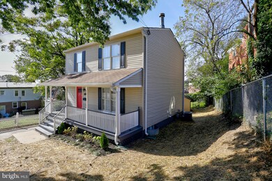 849 Berkshire Dr, Hyattsville, MD 20783 - photo 3