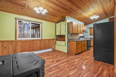 W2069 Elk Ct, Montello, WI 53949 - photo 7