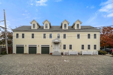 28 Middle St unit 2, Plymouth, MA 02360 - photo 5