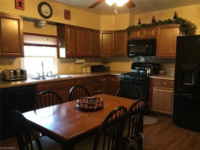 5217 E Lake Rd, Sheffield Lake, OH 44054 - photo 5