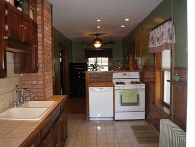 787 Nash Rd, North Tonawanda, NY 14120 - photo 2