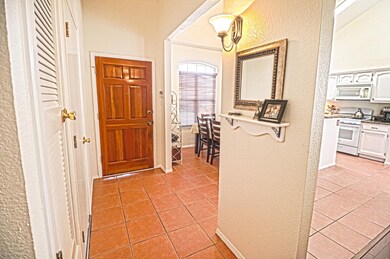 13925 Desert Song Dr, Horizon City, TX 79928 - photo 3