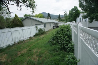 2996 E McAndrews Rd, Medford, OR 97504 - photo 6