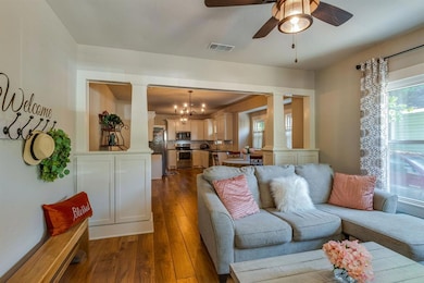 504 W Murray St, Denison, TX 75020 - photo 2