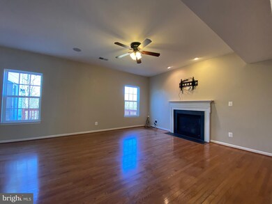 18038 Crystal Downs Terrace, Dumfries, VA 22026 - photo 6