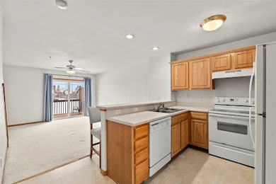 4030 37th Ave SW unit D, Cedar Rapids, IA 52404 - photo 6