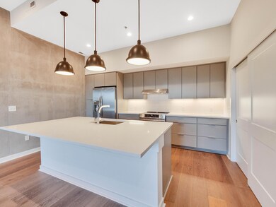 101_Fairmount-3