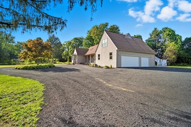 70 Lathrop St, South Hadley, MA 01075 - photo 3