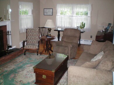 Living Rm