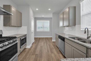 29 Cloverleaf Ct, Magnolia, TX 77355 - photo 7