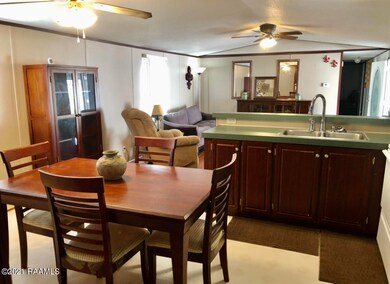 218 Blanco Dr, Youngsville, LA 70592 - photo 3