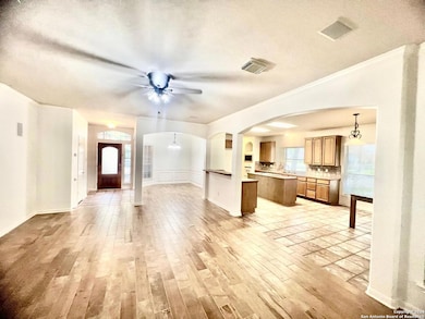 2411 Enfield Grove Dr, San Antonio, TX 78231 - photo 7