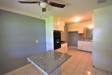 7621 W Knoll St, Houston, TX 77028 - photo 7