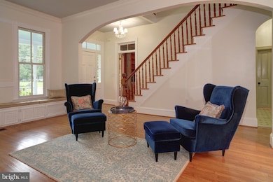 3345 Sleepy Hollow Rd, Falls Church, VA 22044 - photo 4