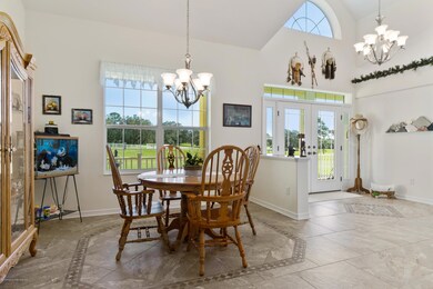 Dining & entry