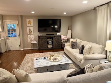 3153 Woodhaven Dr, Vestavia, AL 35243 - photo 4