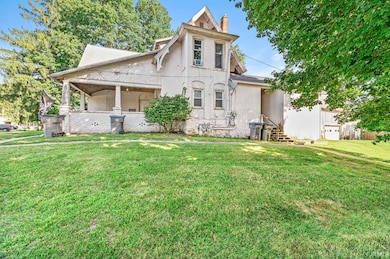 122 Crescent St, Goshen, IN 46528 - photo 3