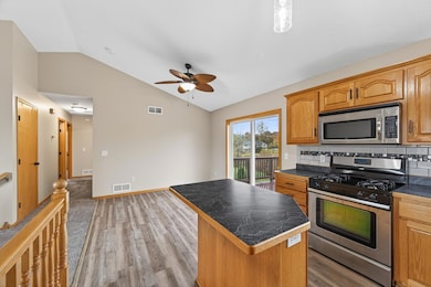 7669 386th St, North Branch, MN 55056 - photo 4