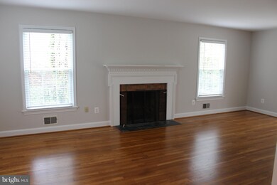 2109 Wilkinson Place, Alexandria, VA 22306 - photo 3