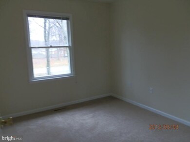15547 Delaware Dr, King George, VA 22485 - photo 3