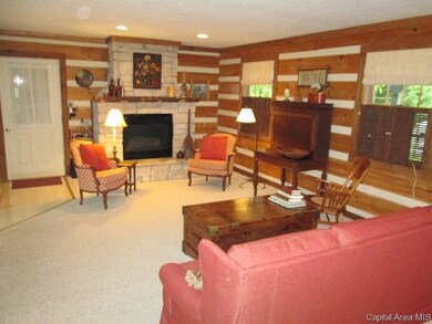 124 Coral Berry Dr, Jacksonville, IL 62650 - photo 4