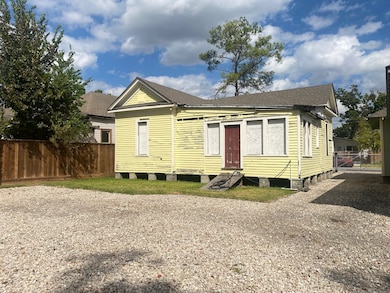 2005 Fulton St, Houston, TX 77009 - photo 5