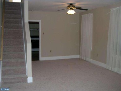 1317 E 9th St, Crum Lynne, PA 19022 - photo 2