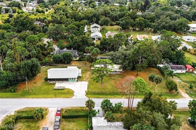 521 Monterey St, North Fort Myers, FL 33903 - photo 2