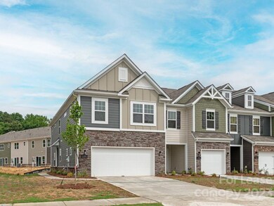 137 Harpers Run Ln unit 5, Matthews, NC 28104 - photo 2