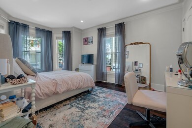 581 E 8th St unit 1, Boston, MA 02127 - photo 3