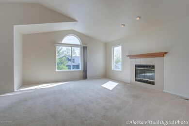 Spacious Main Living-Vaulted Ceilings