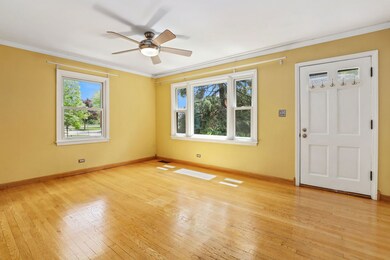 1646 Oakwood Ave, Des Plaines, IL 60016 - photo 4