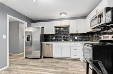 1280 Thurell Rd, Columbus, OH 43229 - photo 6