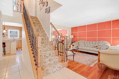 1 Colonial Ct, Edison, NJ 08820 - photo 5