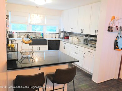 131 Ernst St, Toms River, NJ 08753 - photo 4