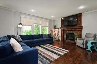 1540 SW 41st St, Lees Summit, MO 64082 - photo 7