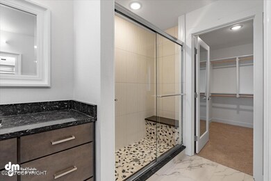 22-Primary Bathroom_KC_05898-HDR-Edit