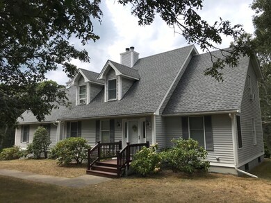 6 Bayes Hill Cir, Oak Bluffs, MA 02557 - photo 2