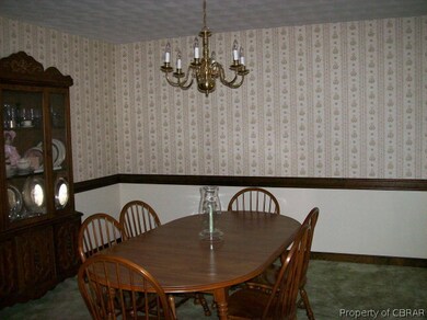 1260 Riverview Dr, West Point, VA 23181 - photo 4