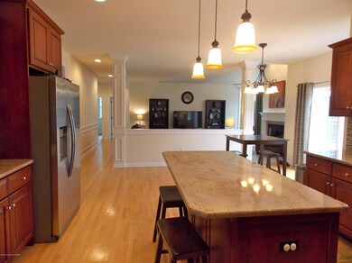 1090 Woodberry Dr, Mountain Top, PA 18707 - photo 7