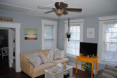 37 Grove St, Dover, NH 03820 - photo 2