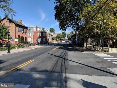423 Baltimore St, Gettysburg, PA 17325 - photo 7