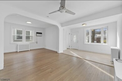 838 Roosevelt Ave, Secaucus, NJ 07094 - photo 6