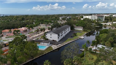 2124 N Tamiami Trail unit 204, Sarasota, FL 34234 - photo 4